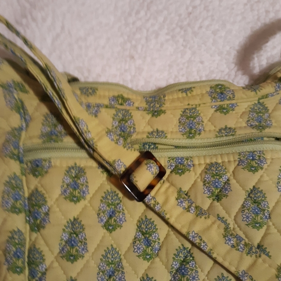 Gently used Vera Bradley purse - Picture 2 of 7